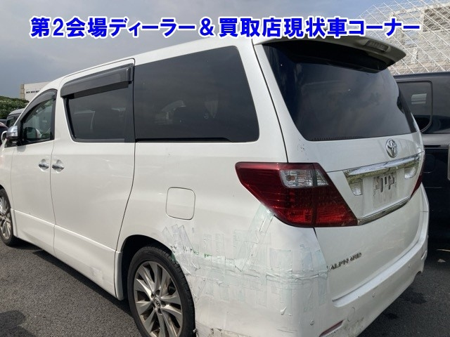 TOYOTA ALPHARD 2008