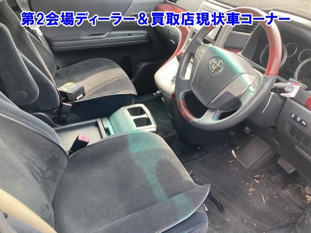TOYOTA ALPHARD 2008