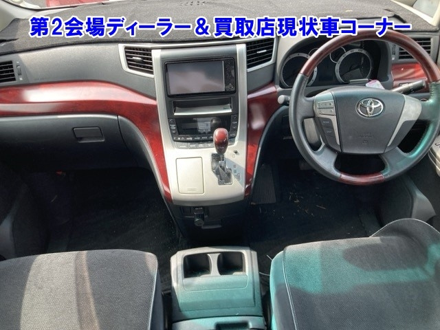 TOYOTA ALPHARD 2008