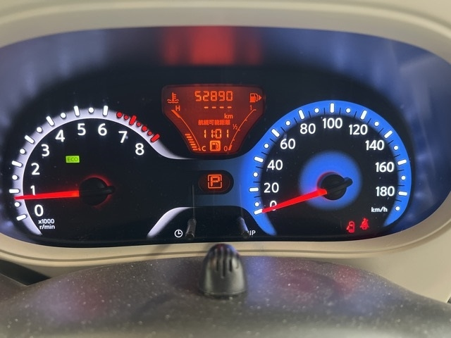 NISSAN CUBE 2013