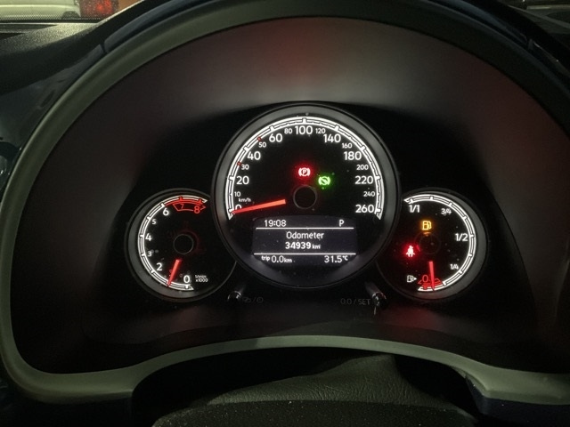 VOLKSWAGEN THE BEETLE 2018