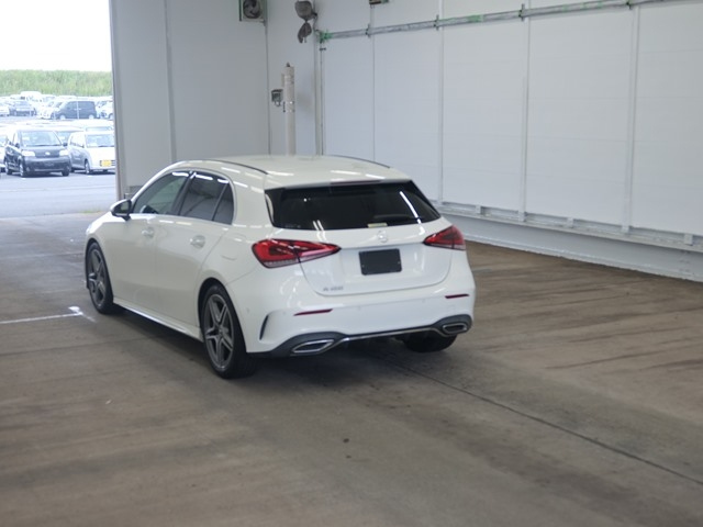 MERCEDES BENZ A CLASS 2018