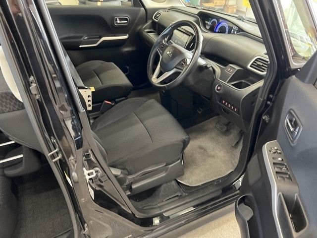 MITSUBISHI DELICA D2 2018