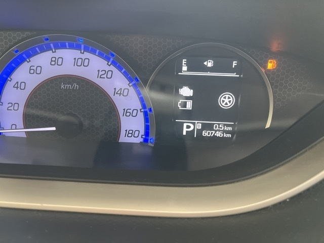 MITSUBISHI DELICA D2 2018