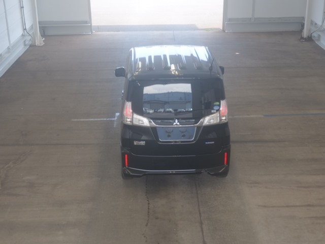 MITSUBISHI DELICA D2 2018