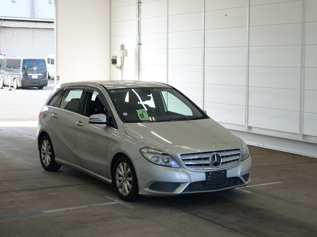 MERCEDES BENZ B CLASS 2012