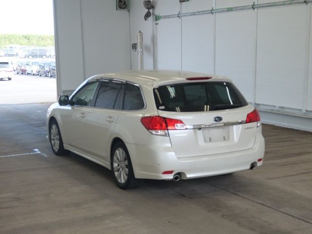 SUBARU LEGACY 2010
