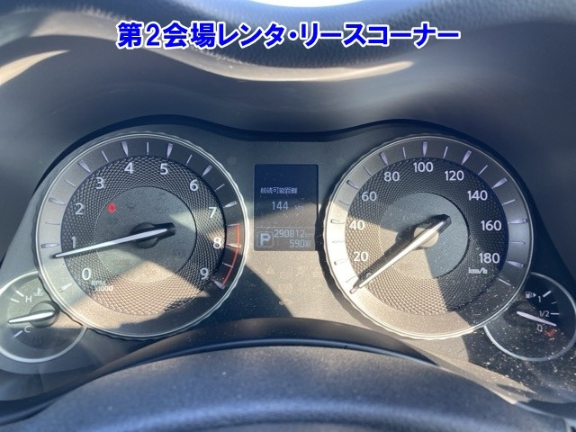 NISSAN FUGA 2016