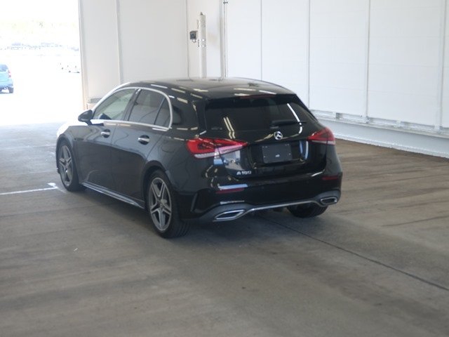 MERCEDES BENZ A CLASS 2018