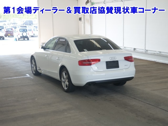 AUDI A4 2014