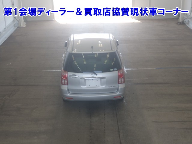 TOYOTA RAUM 2008