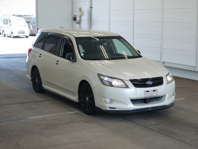 SUBARU EXIGA 2012