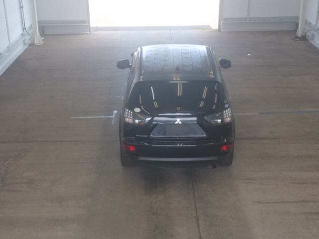 MITSUBISHI OUTLANDER 2010