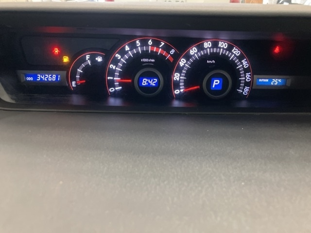 TOYOTA NOAH 2008