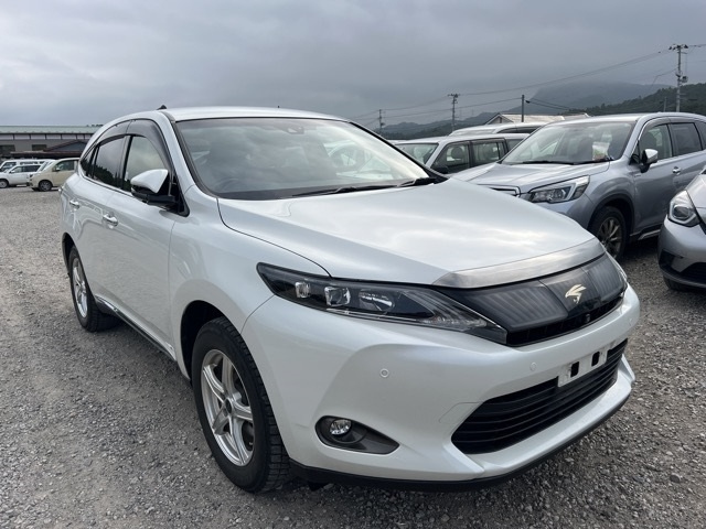 TOYOTA HARRIER 2016
