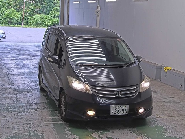 HONDA FREED 2008