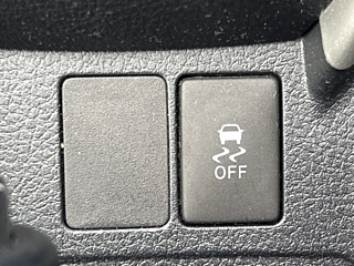 TOYOTA COROLLA FIELDER 2016