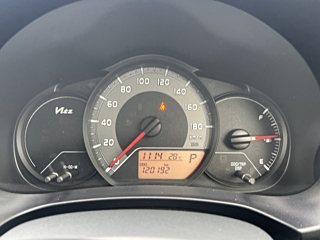 TOYOTA VITZ 2016