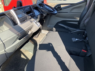 MITSUBISHI CANTER 2018
