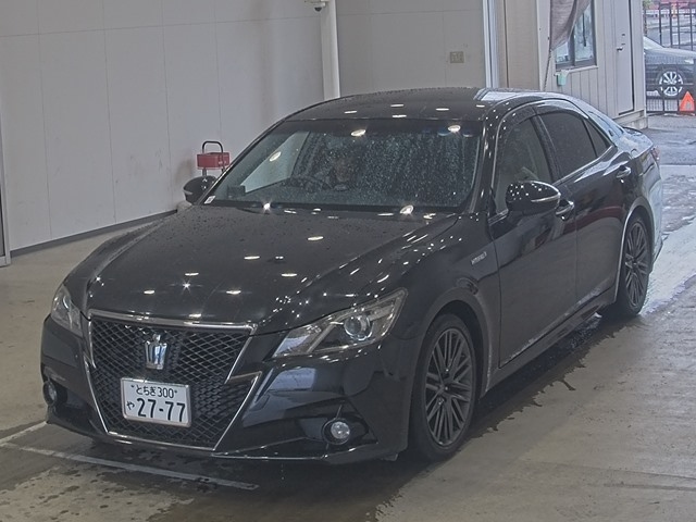 TOYOTA CROWN 2015