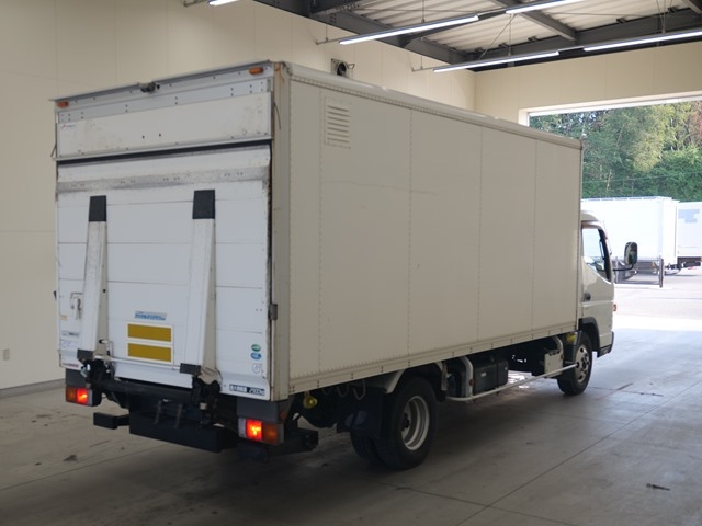 MITSUBISHI CANTER 2011