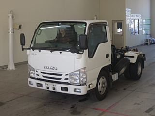 ISUZU ELF 2018