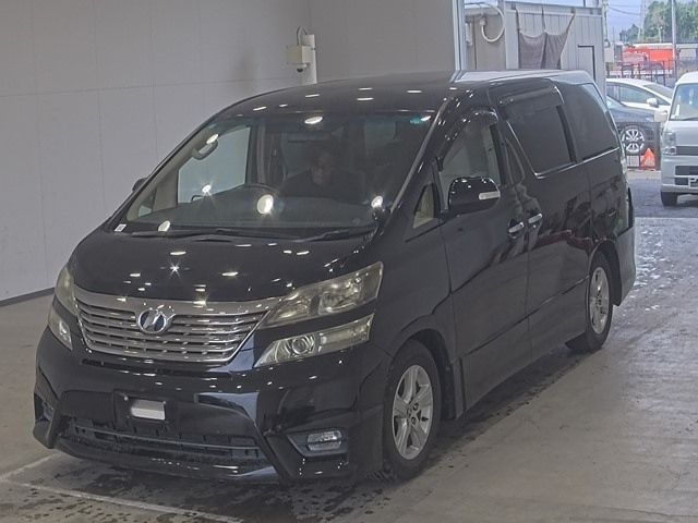 TOYOTA VELLFIRE 2010