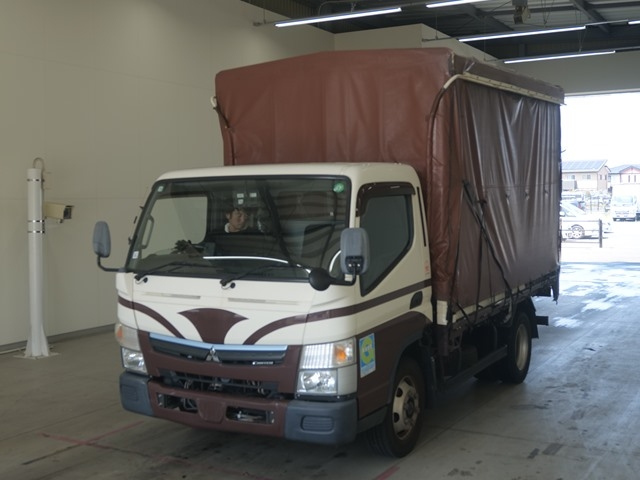 MITSUBISHI CANTER 2018