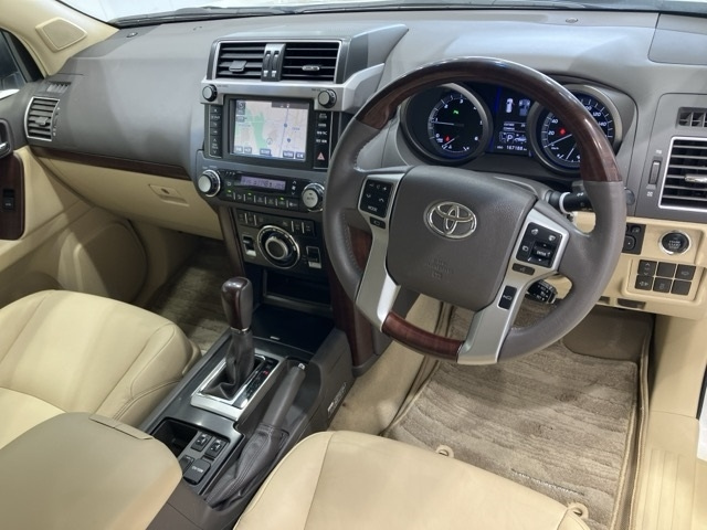 TOYOTA LAND CRUISER PRADO 2015