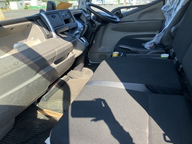 MITSUBISHI CANTER 2018