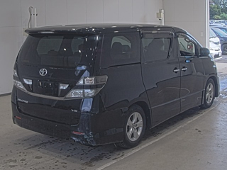 TOYOTA VELLFIRE 2010