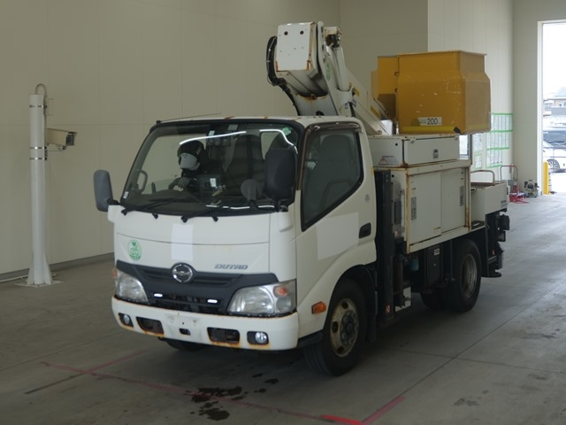 HINO DUTRO 2013
