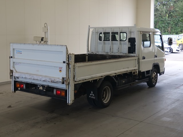 MITSUBISHI CANTER 2011