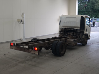 ISUZU ELF 2011