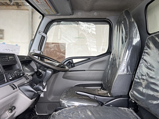 MITSUBISHI CANTER 2019