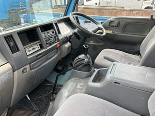 ISUZU ELF 2011