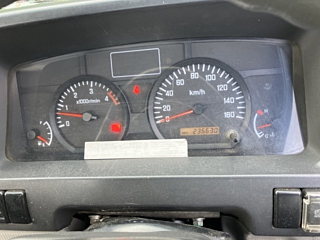 ISUZU ELF 2011