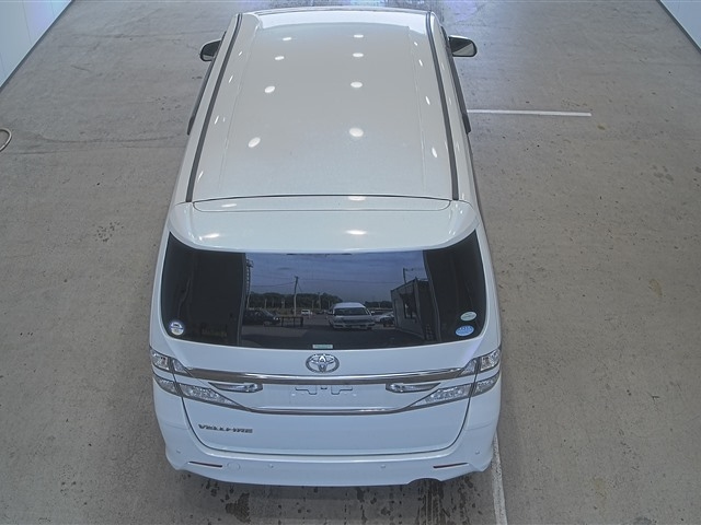 TOYOTA VELLFIRE 2012