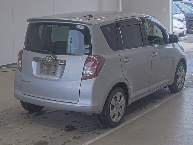 TOYOTA RACTIS 2010