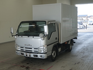 ISUZU ELF 2009