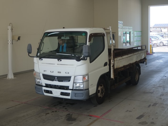 MITSUBISHI CANTER 2016