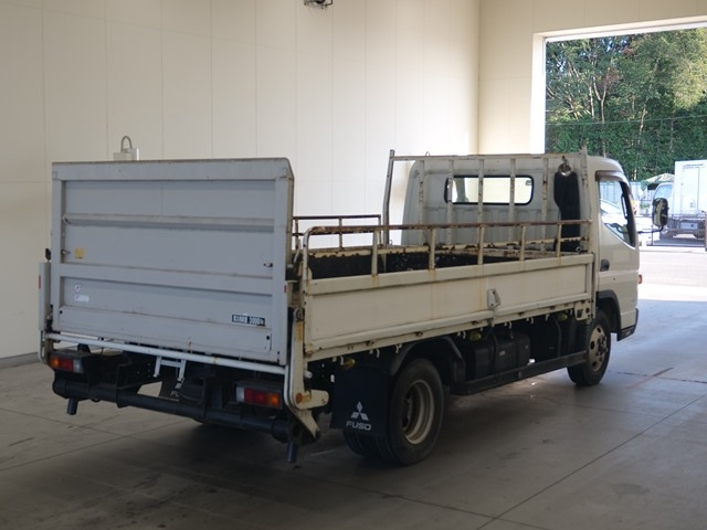 MITSUBISHI CANTER 2013