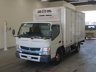 MITSUBISHI CANTER 2015