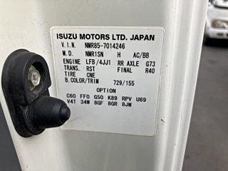 ISUZU ELF 2011