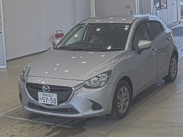 MAZDA DEMIO 2017