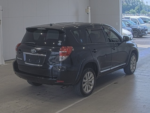 TOYOTA VANGUARD 2010