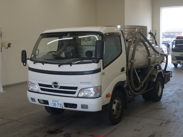 HINO TRUCK 2010