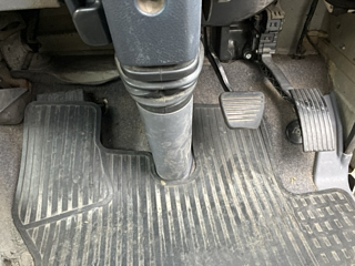 MITSUBISHI CANTER 2011