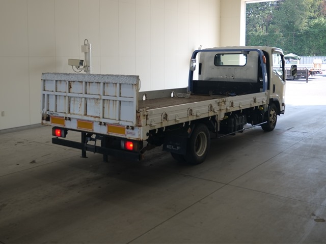 ISUZU ELF 2009