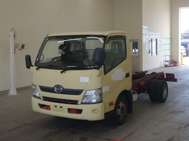 HINO DUTRO 2013